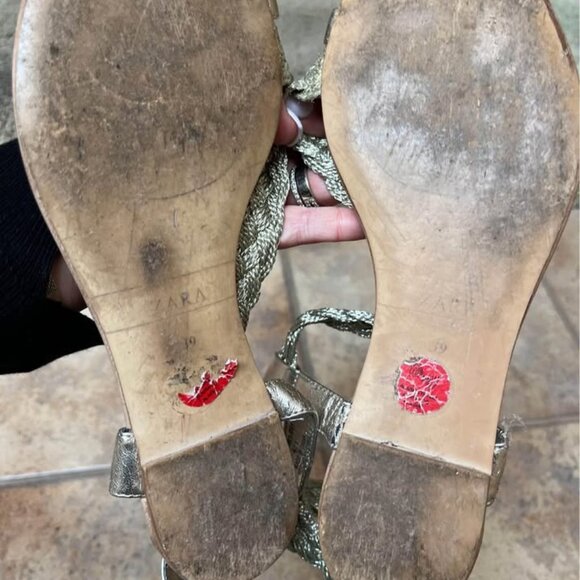 Zara gold sandals - Picture 2 of 2